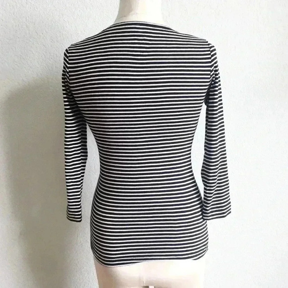 Old Navy Black & White Striped with Ruffle Detail - Picture 5 of 8